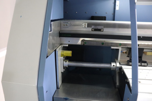 Vinyl Sticker Banner Flex Máy In 1.8M Định Dạng Lớn Kỹ Thuật Số Bốn Màu CMYK Máy In Ngoài Trời - Product Image 6