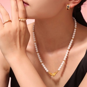 चीन ईवू धूप व्यापार बाजार 16888 + बिजोक्स व्यापार बिक्री आपूर्तिकर्ता एजेंट हाथ पेलेंट खरीद शेल मोती कॉलर हार - Product Image 5