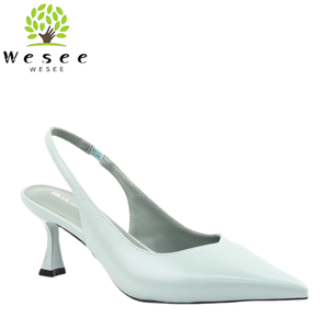 Женские кожаные босоножки с острым носком - Product Image 2