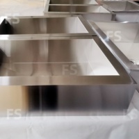 Évier de cuisine professionnel en acier inoxydable 304, finition brossée, couleur or noir, avec évier à rebord et égouttoir, faible MOQ
