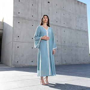 Vestido Largo Abaya de Poliéster con Pedrería, Elegante y de Alta Calidad, para Mujeres Musulmanas - Product Image 2