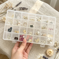 Boîte de rangement pour bijoux en plastique transparent léger, rectangulaire, 24 compartiments, grille fixe avec couvercle pour boucles d'oreilles, rangement de bureau