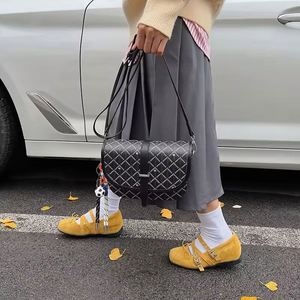 Women's Leopard INS Crossbody Bag Vintage Pearl <b>Earring</b> <b>Box</b> with Chains European American Fashion Lady Style Tote for Female - Product Image 3