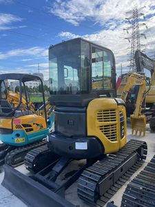 รถขุดโคมัตสึ PC35MR มินิเอ็กซ์คาเวเตอร์ 3.9 ตัน มือสอง ปี 2022 เครื่องยนต์เกือบใหม่ สภาพดีเยี่ยม ผ่านการทดสอบและตรวจสอบแล้ว - Product Image 2