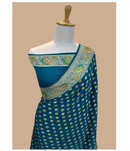 Sari Tradicional Banarasi de Chifón Puro Premium, con Trabajo Zari Moderno, Blusa sin Coser, para Fiestas, Protección Solar - Product Image 1