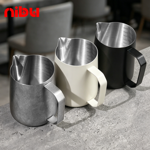 Nibu Taza <span class=keywords><strong>de</strong></span> Latte Art <span class=keywords><strong>de</strong></span> <span class=keywords><strong>3</strong></span>ª Generación con <span class=keywords><strong>Boca</strong></span> <span class=keywords><strong>de</strong></span> Calabaza, Taza para Espumar Leche <span class=keywords><strong>de</strong></span> Acero Inoxidable 304, Edición Profesional para Café, 600ML, Portátil - Product Image 1