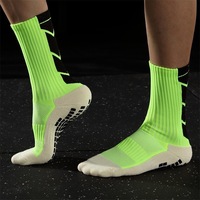 Chaussettes de sport pour hommes personnalisées en coton brodé avec logo athlétique de tennis, chaussettes de compression OEM de créateur pour la course à pied