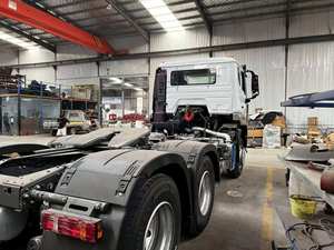 Camión Tractor de Servicio Pesado RUIYUAN HOWO NX371 6X4 Reacondicionado de Fábrica, Motor WD615 de 371HP para Logística en África - Product Image 3