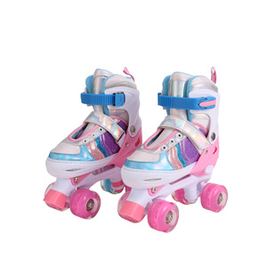Patins à roulettes quad à quatre roues réglables unisexes à double rangée très vendus pour les débutants Chaussures de sport pour enfants - Product Image 6