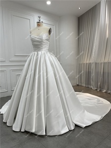 क्लासिक दुल्हन शादी के गाउन स्ट्रैपलेस लेट्स बोइस तरह के कपड़े के साथ सैटिन शादी की पोशाक - Product Image 3