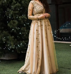 Elegante vestido caftán de diseñador | Hermoso vestido largo hasta el suelo con bordado de Zardozi pesado para bodas y fiestas - Product Image 4