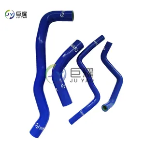 Nissan Patrol GQ Y60 TB42 Gasoline Version Car Silicone Upper And Lower Hose Of Radiator