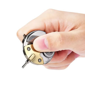 En gros, Outil multifonctionnel EDC d'extérieur : porte-clés tournevis, outil hexagonal, couteau de poche pliant, mini-couteau, équipement de survie - Product Image 6