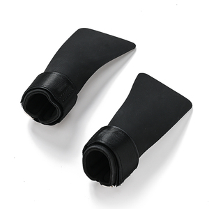 कॉक्रासफिट कार्बन जिम पैड उंगलियों के बिना जिमनास्टिक हथेली रक्षक जिम के 3 और 2 छेद खेल सुरक्षा हाथ ग्रिप - Product Image 6