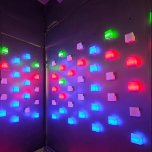 Active LED Light <span class=keywords><strong>Escape</strong></span> Maze Aire de jeux intérieure Interactive <span class=keywords><strong>Game</strong></span> Wall Climb Arena pour les loisirs sportifs - Product Image 6