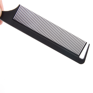 Peines de cola puntiaguda de fibra de carbono estilista, perfectos para separar y desenredar el cabello - Product Image 4