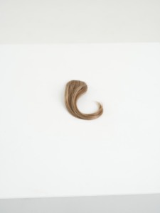 Fabriqué en Corée, frange synthétique sans couture à clipser, droite et légère, extension de cheveux frontale 3D effet aérien et transparent - Product Image 3
