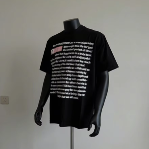 T-shirt da uomo nera girocollo in cotone organico traspirante, <span class=keywords><strong>stile</strong></span> casual streetwear, con stampa <span class=keywords><strong>testo</strong></span> e bandiera in rilievo - Product Image 1