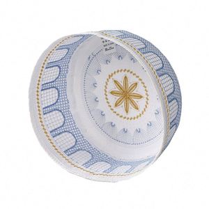 Cross-Border Men's <b>Flat</b> <b>Hat</b> with 3D Embroidery Polyester Material Fashion Style Travel Use Saudi National <b>Hat</b> - Product Image 5