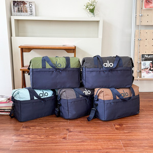 Wholesale Luxury Large Capacity <strong>Mini</strong> <strong>Gym</strong> <strong>Bag</strong> Custom Logo Duffle for Men Women Nylon Lining Waterproof Sports Fitness Weekend <strong>Bag</strong> - Product Image 3