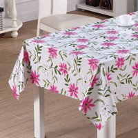 Nappe en PVC imprimée au laser RNPT avec des fleurs roses et violettes dispersées, surface blanche et support en tissu pour la salle à manger à domicile