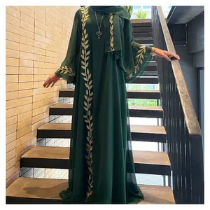 Nieuw Design Dubai Geborduurde Kleding Goud Stempelen Islamic Casual Kimono Abaya 2 Stuks Moslim Jurken Kaftan Gewaad Voor Vrouwen