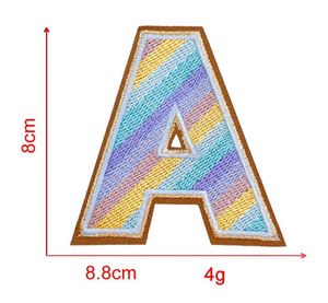 Patchs brodés en lettres dorées de 8 cm avec bordure en cristal pour la décoration de chapeaux et de vêtements - Product Image 1