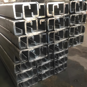 حاجز أمان للطرق السريعة على شكل حرف W، حاجز واقي من الاصطدام على الطرق، فولاذ Q235 مغلفن بالغمس الساخن، حاجز على شكل حرف C عالي التحمل للصدمات - Product Image 3