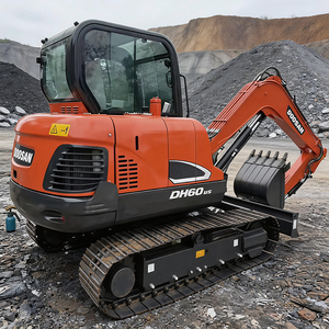 รถขุดตีนตะขาบ Doosan DH60 มือสอง สภาพดี อะไหล่แท้ มีสินค้าพร้อมขาย มีหลายรุ่นให้เลือก - Product Image 1