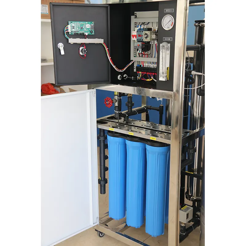 500LPH貯蔵水システムフルステンレス鋼内部タンクは逆浸透システムroシステムを保存します