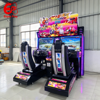 Station de jeu de course automobile double joueur connectée, simulateur de combat rapide avec écran LCD 32 pouces, fonctionnement par jetons, pour parcs d'attractions et salles de jeux, personnalisable OEM