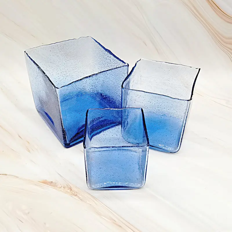 زهور زجاجية صغيرة مربعة الشكل متعددة الوظائف وأحجام مختلفة، وعاء شموع مع فقاعة تصميم داخلي