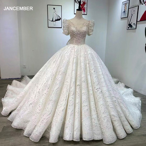 Nouvelle robe de mariée de luxe 2024, design original, robe de mariée entièrement perlée, robe de mariée en dentelle à paillettes avec manches courtes Wm45 - Product Image 1