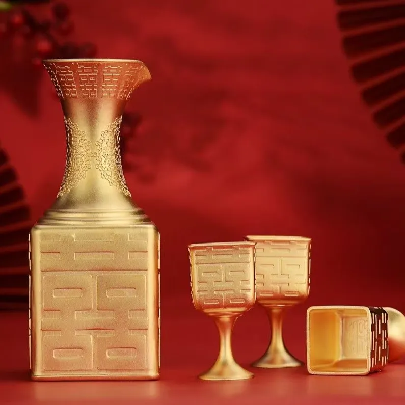 الصينية الزفاف احتفالي كأس للنبيذ تصميم و التخصيص تصميم وتصنيع الذهب wineware صنع قالب من عدة نبيذ