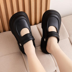 Chaussures <span class=keywords><strong>muller</strong></span> pour femmes à la mode avec talon haut pour femmes sandales en peluche pour l'extérieur et la salle de bain chaussures d'infirmière Accepter la personnalisation - Product Image 3