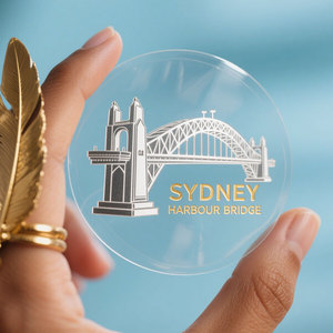 Étiquettes transparentes en BOPP avec logo imprimé sur mesure, autocollantes, en <span class=keywords><strong>rouleau</strong></span>, en PET, pour la promotion des bouteilles, durables - Product Image 3