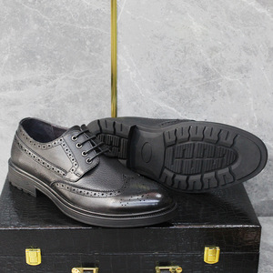 Zapatos de Cuero para Hombre, Modelo 2026, de Alta Gama, para Eventos Formales, Negocios, Fiestas y Uso Diario - Product Image 4