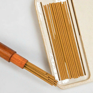 Bâtons d'encens parfumés naturels avec aromathérapie longue durée pour la méditation de relaxation Parfum de maison pour la méditation de relaxation - Product Image 1