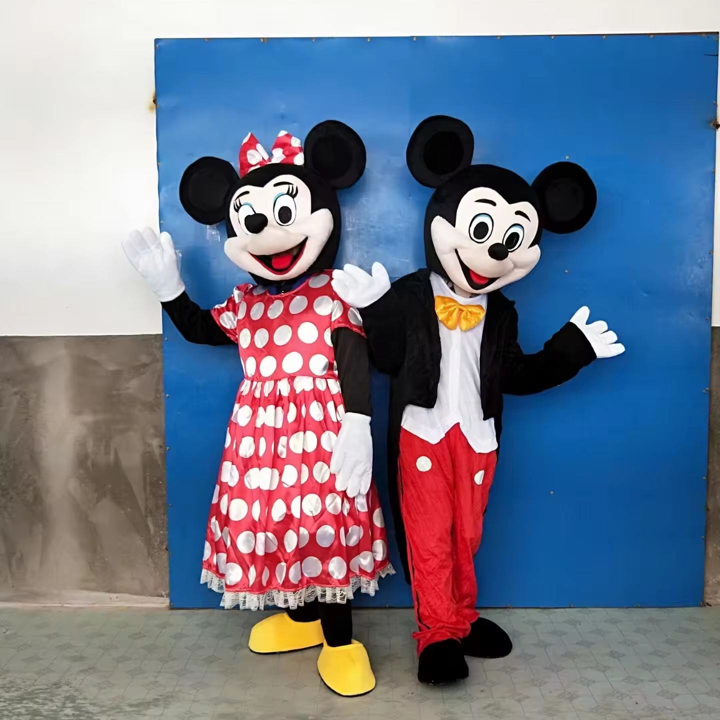 Efun MOQ 1 Stück Erwachsene Mickey Maskottchen Kostüme für Party Unterhaltung Veranstaltung Show für Kinder hochwertiges individuelles Maus Maskottchen Kostüm