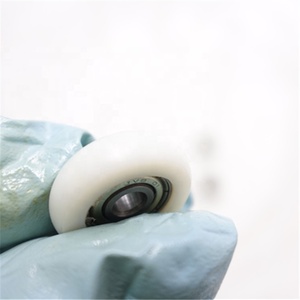 Roulements à billes en nylon PU POM PP PA66 plastique polyuréthane caoutchouc revêtu de rainure en V / U 6000ZZ pour <span class=keywords><strong>porte</strong></span> et fenêtre coulissante - Product Image 6