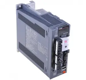 MITSUBISHI Digital AC-Servo Amplifier Motor Power 7 kW (400) MRJ4200B4 MR-J4-200B4