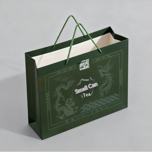 Bolsas de Compra de Papel Kraft Impresas Personalizadas con Logotipo para Tiendas de Ropa y Empaque de Regalos - Product Image 1
