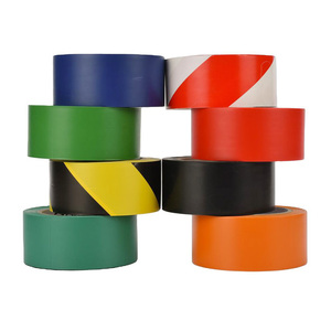Ruban d'emballage de sol en PVC rouge polychrome résistant adhésif thermofusible avertissement de route simple marquage ligne de sentier ruban de marquage en PVC - Product Image 2