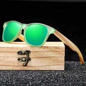 Neue Fabrik Großhandel Mode Klassisches Design Polarisierte Unisex Square UV400 Sonnenbrille Holz Sonnenbrille