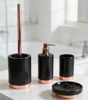 Nouvel ensemble de salle de bain en céramique 4 pièces avec poignée et tête de pompe en or rose, accessoires de salle de bain en stock avec brosse WC