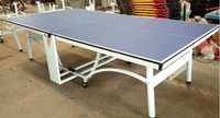 Table de ping-pong Konford de qualité supérieure, 25 mm MDF/HDF, table de ping-pong OEM, équipement de machine d'entraînement, tables de tennis pliables avec roues