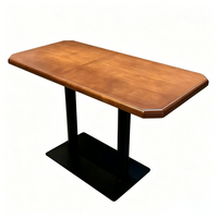 Ensemble de salle à manger industriel OEM/ODM, table en bois sur mesure et chaises en cuir pour restaurants, cafés et salles de pause