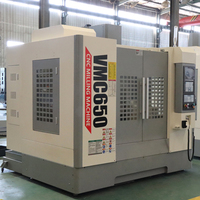 Centre d'usinage vertical CNC VMC650 3/4/5 axes à commande GSK, broche BT40 pour le traitement des métaux, directement de l'usine
