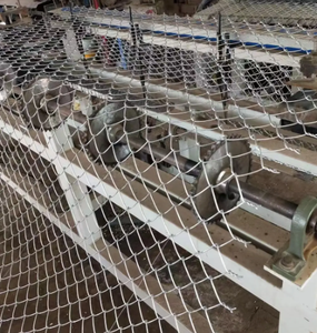 Valla Temporal de Construcción para EE. UU., Estructura de Hierro Galvanizado con Malla de Alambre Soldada de Eslabones Cuadrados para Seguridad en Exteriores y Obras - Product Image 4