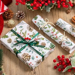 Papel de Regalo Navideño con Diseño de Piñas y Bayas, 17 Pulgadas x 32.8 Pies, Ecológico, Estilo Vintage para Manualidades y Regalos - Product Image 3